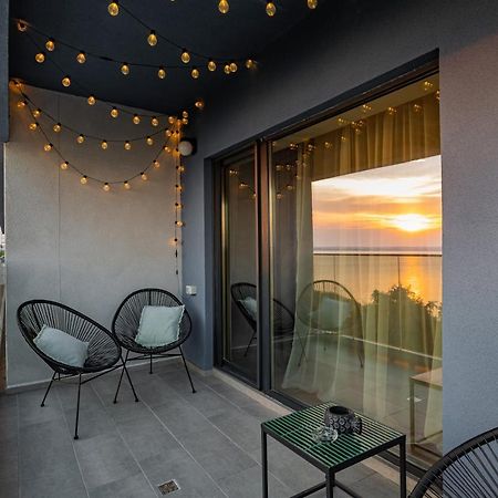 Golden Mirage Sunset Apartment มามายา ภายนอก รูปภาพ
