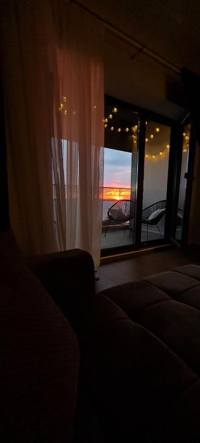 Golden Mirage Sunset Apartment มามายา ภายนอก รูปภาพ