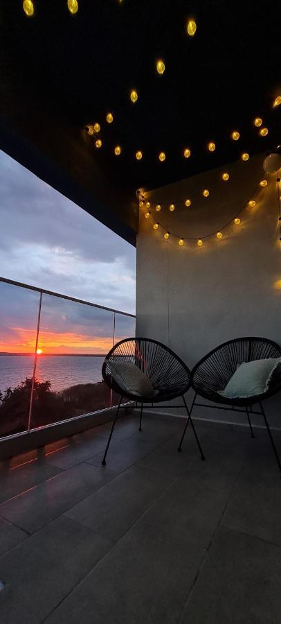 Golden Mirage Sunset Apartment มามายา ภายนอก รูปภาพ