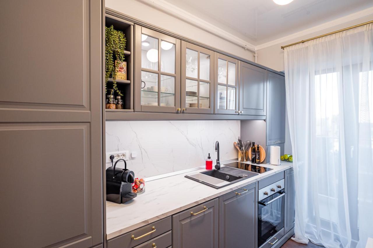 Golden Mirage Sunset Apartment มามายา ภายนอก รูปภาพ