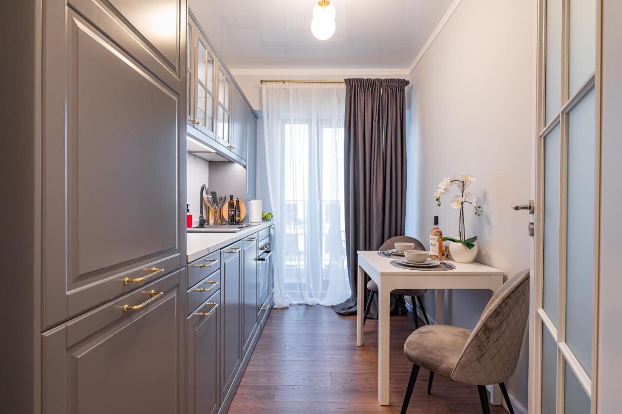 Golden Mirage Sunset Apartment มามายา ภายนอก รูปภาพ