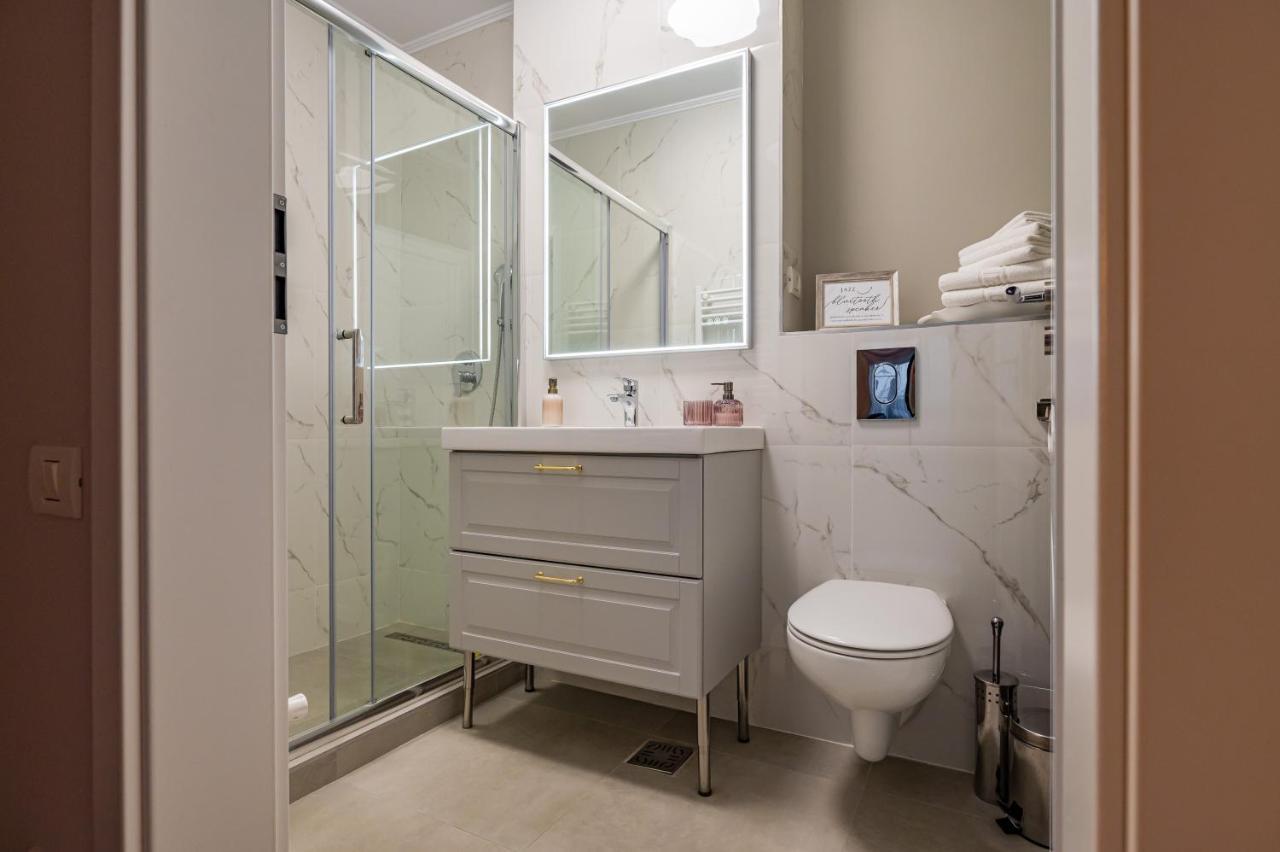 Golden Mirage Sunset Apartment มามายา ภายนอก รูปภาพ