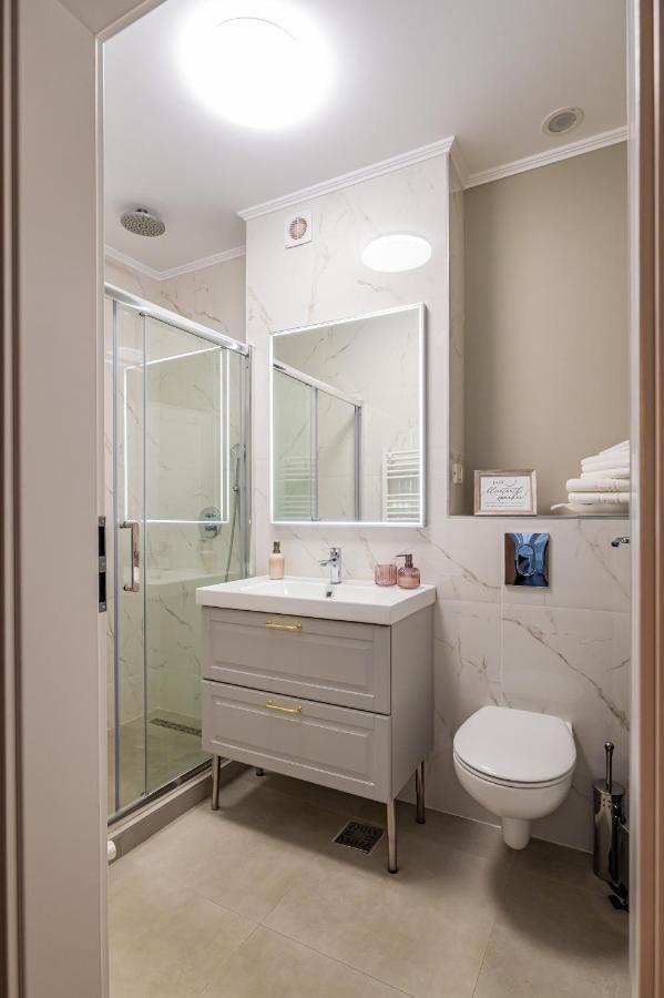 Golden Mirage Sunset Apartment มามายา ภายนอก รูปภาพ